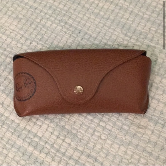 Ray-Ban golden rim sunglasses and case - Picture 3 of 4